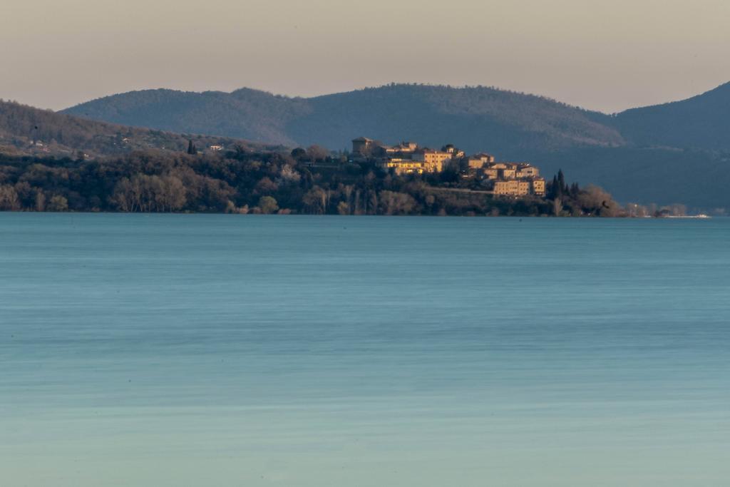 Hotel Kursaal Passignano sul Trasimeno Exterior photo