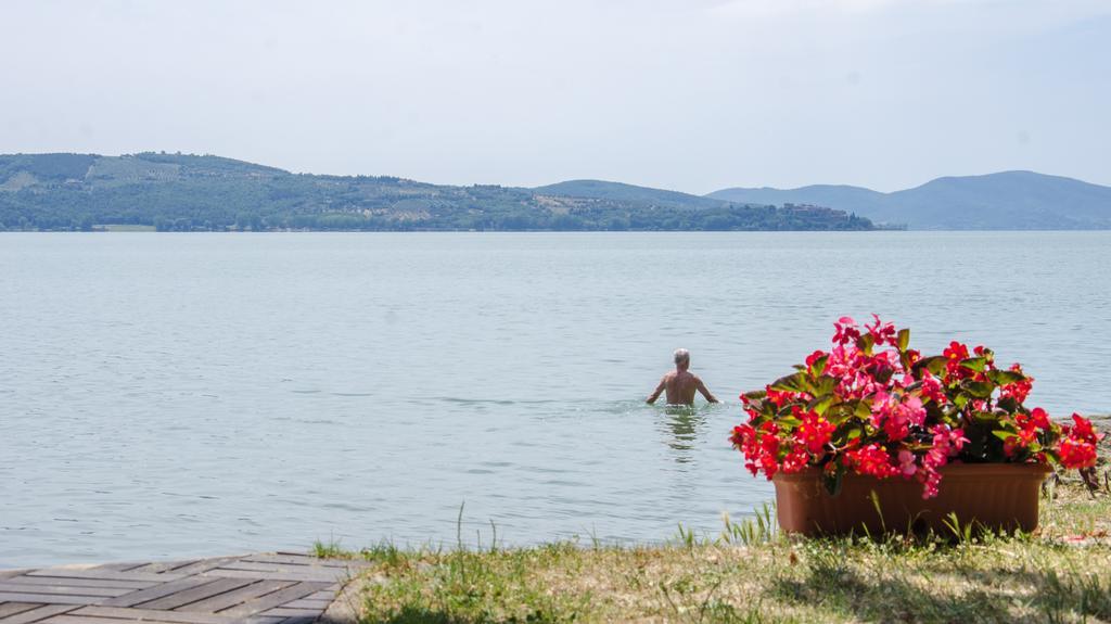 Hotel Kursaal Passignano sul Trasimeno Exterior photo